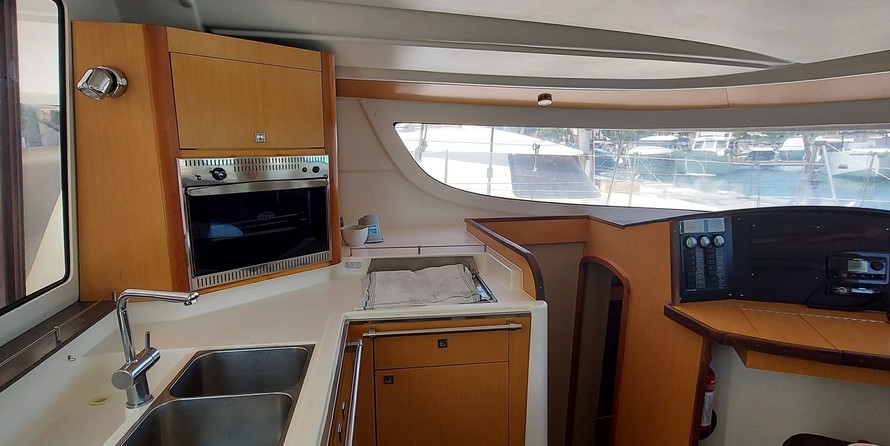 Fountaine Pajot Lipari 41