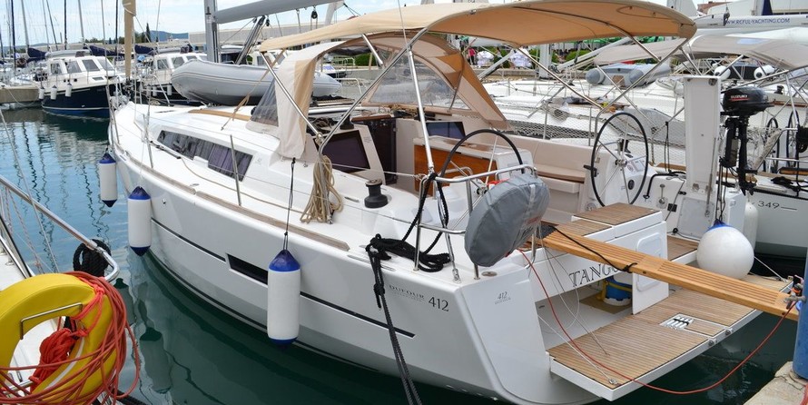 Dufour 412