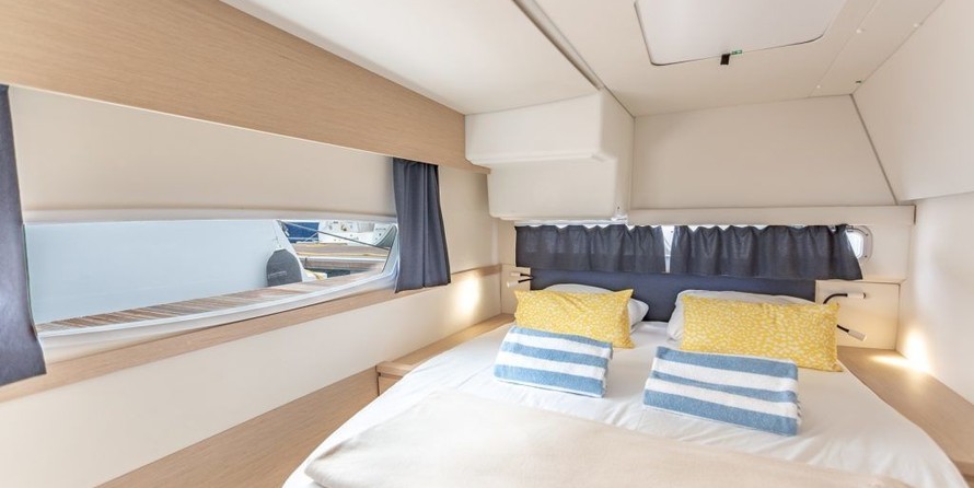 Fountaine Pajot Helia 44