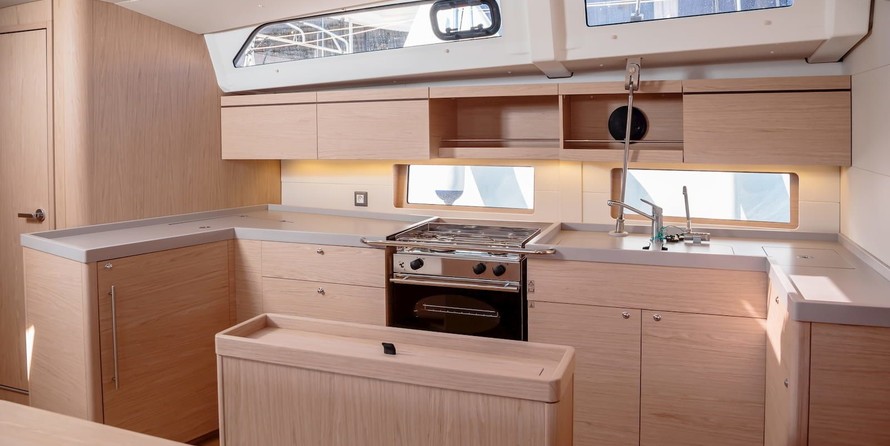 Beneteau Oceanis 46