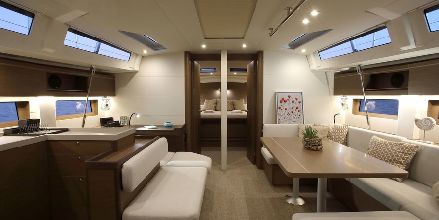 Beneteau Oceanis 51.1