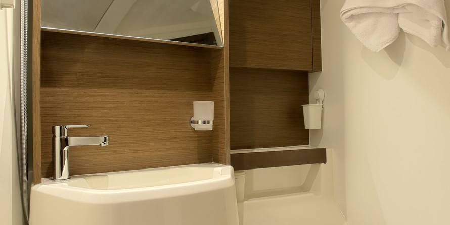 Beneteau Oceanis 51.1