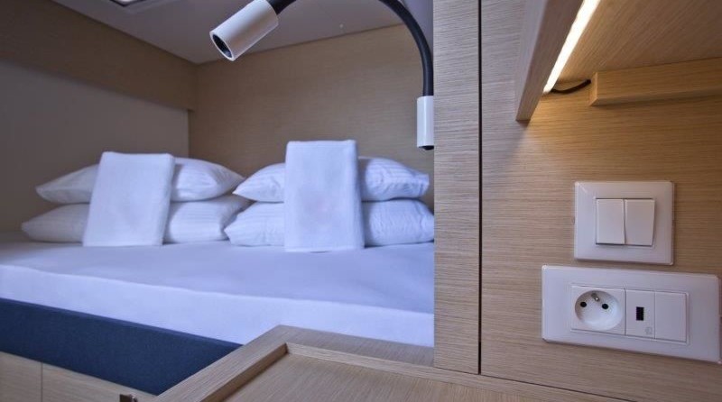 Fountaine Pajot Saona 47