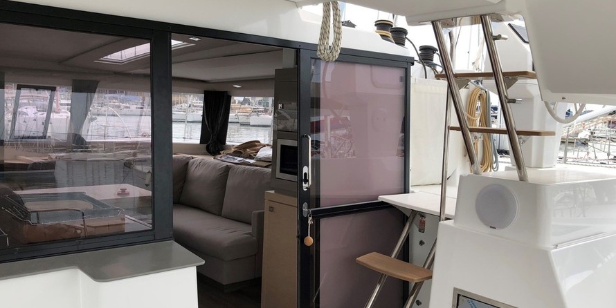 Fountaine Pajot Saona 47