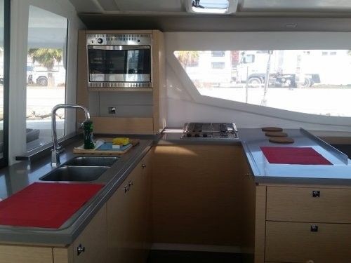 Fountaine Pajot Helia 44
