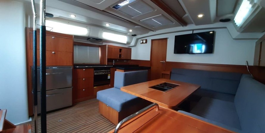 Hanse 505