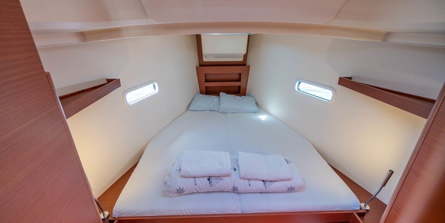 Hanse 388