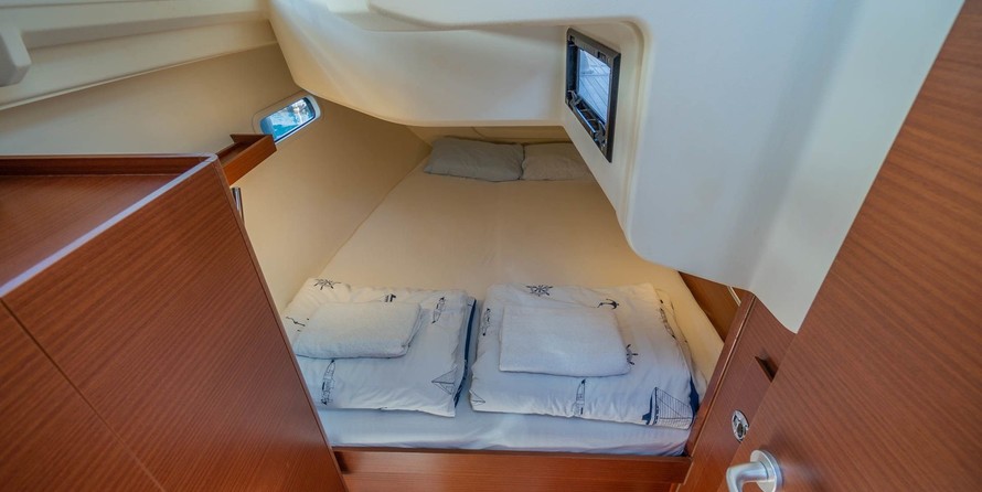Hanse 388