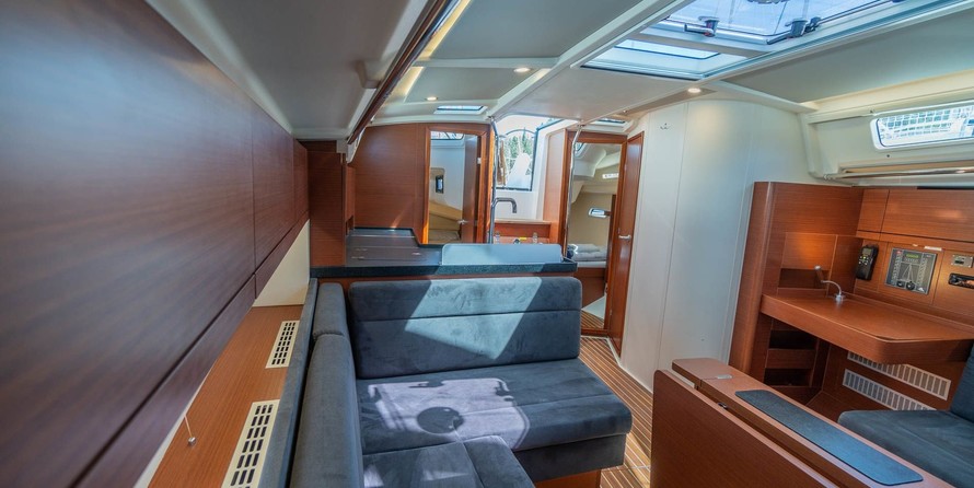 Hanse 388