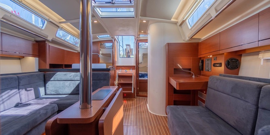 Hanse 388