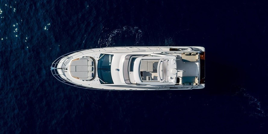 Azimut 55