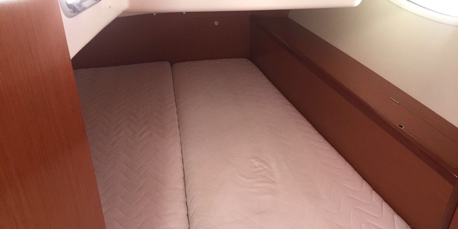 Jeanneau Sun Odyssey 33