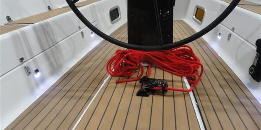 Northman Maxus 33.1 RS