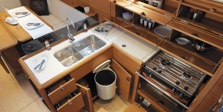 Jeanneau Sun Odyssey 389