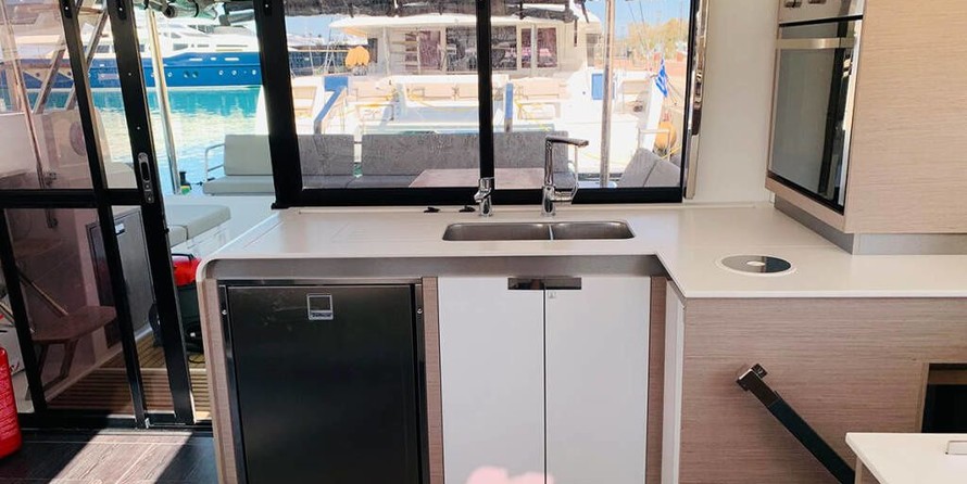 Fountaine Pajot Elba 45