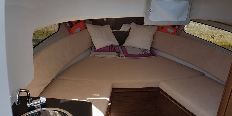 Jeanneau Cap Camarat 7.5