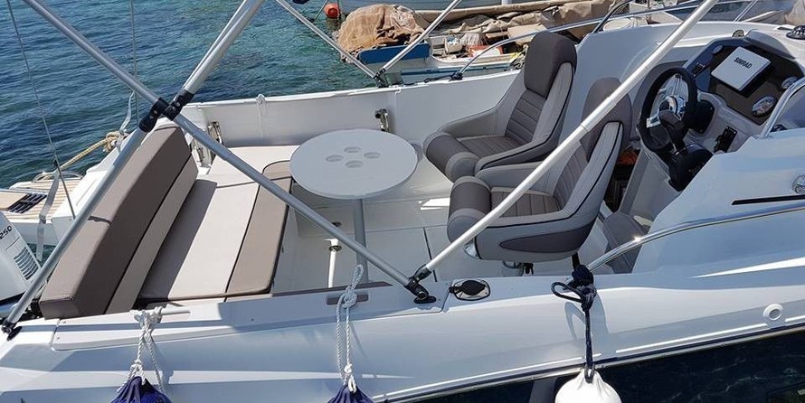 Jeanneau Cap Camarat 7.5