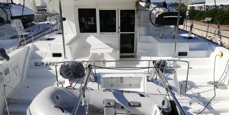 Lagoon 40