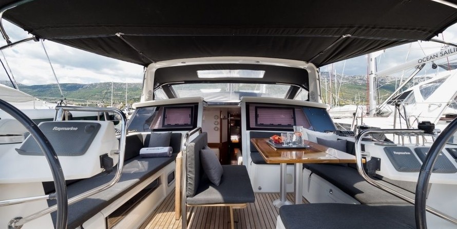 Beneteau Sense 50