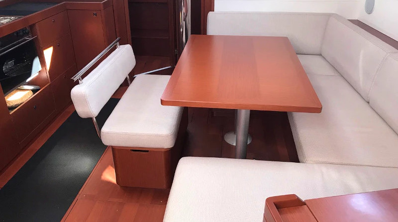 Beneteau Oceanis 45