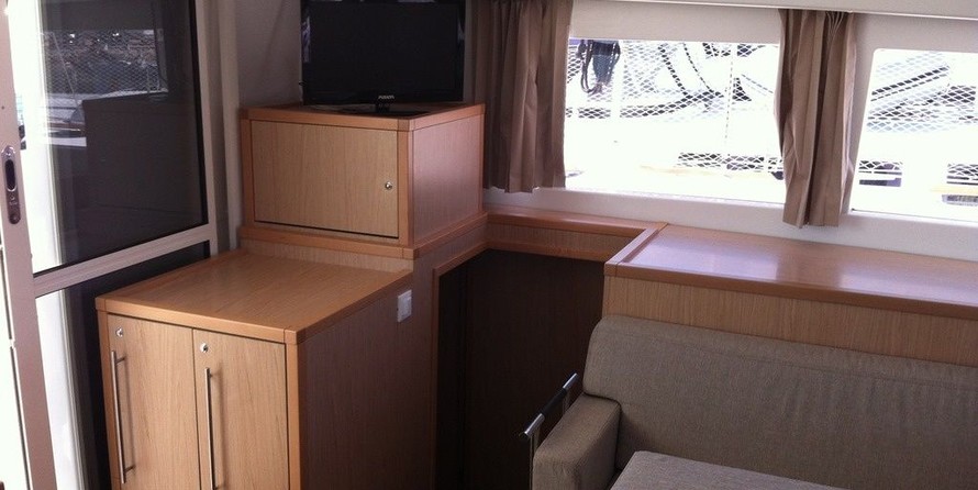 Lagoon 400 S2
