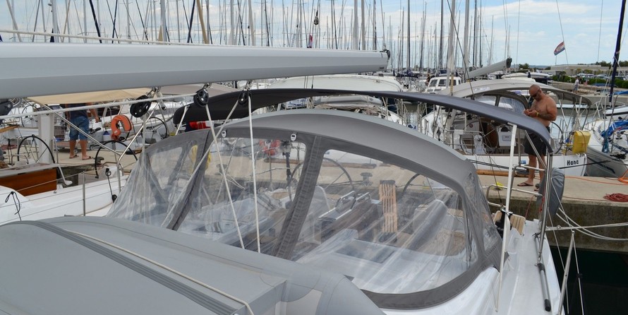 Hanse 415