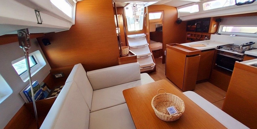 Jeanneau Sun Odyssey 440