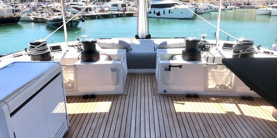 Lagoon 620