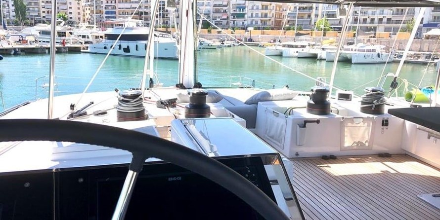 Lagoon 620