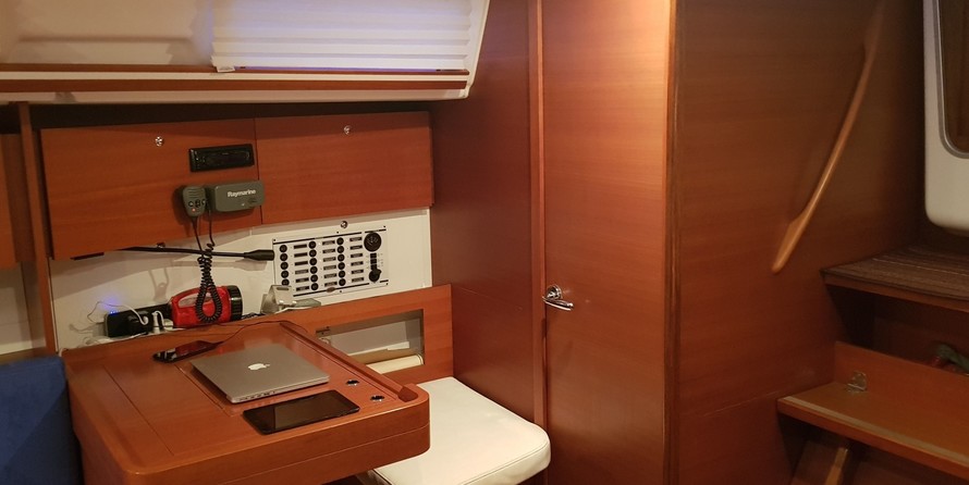 Dufour 335 GL
