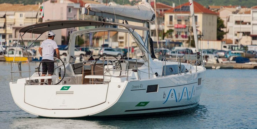Beneteau Oceanis 41.1
