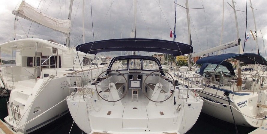 Hanse 445