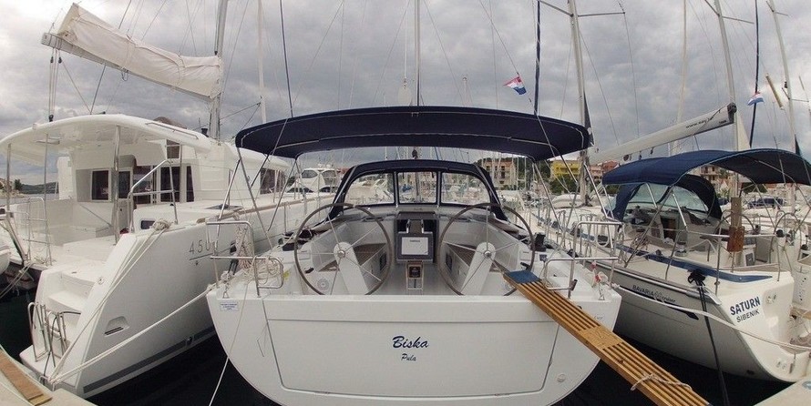Hanse 445