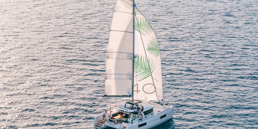 Lagoon 40