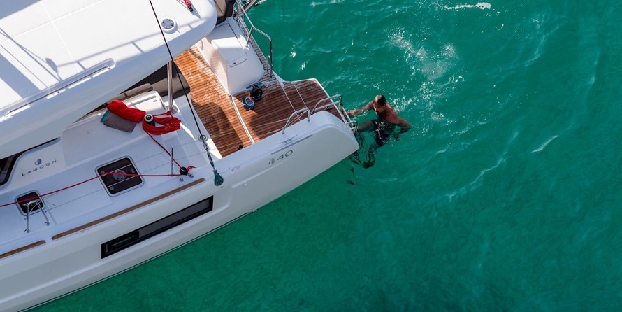 Lagoon 40