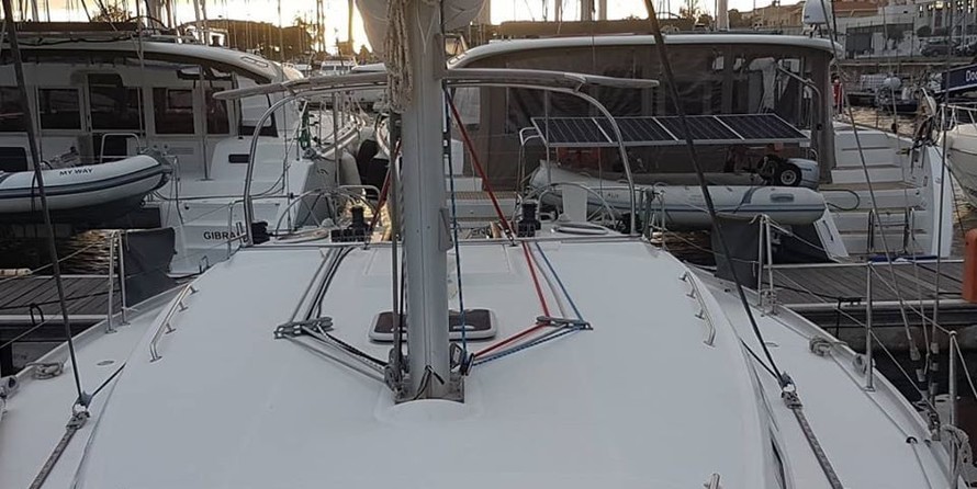 Beneteau Oceanis 43