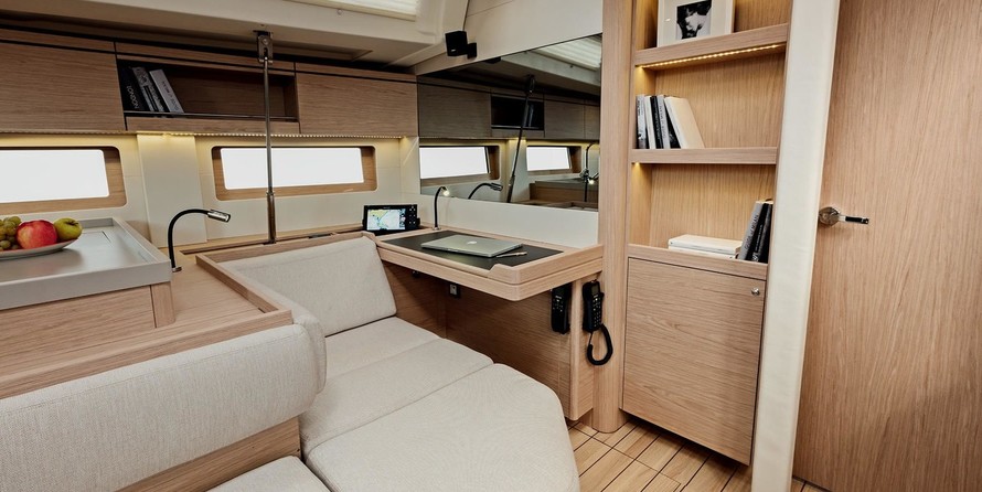 Beneteau Oceanis 51.1