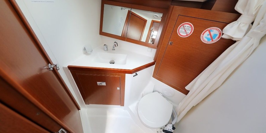 Beneteau Oceanis 45