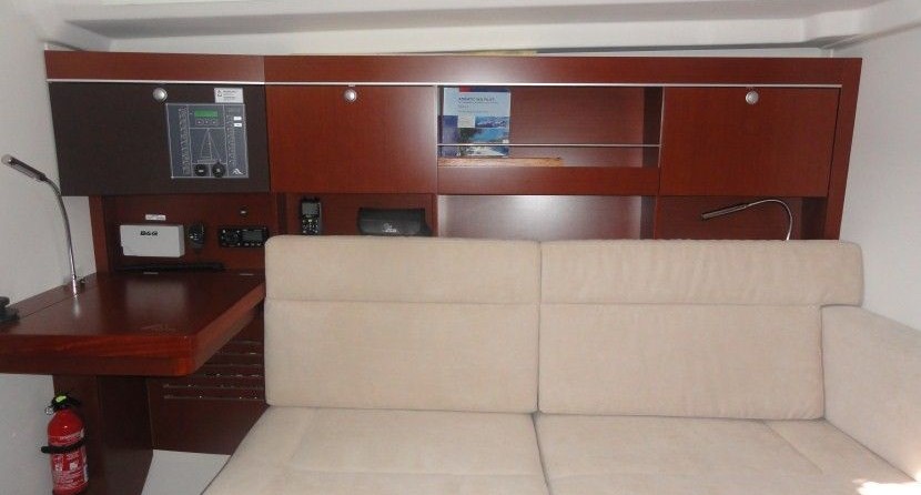 Hanse 385