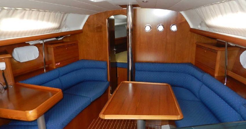 Jeanneau Sun Odyssey 37