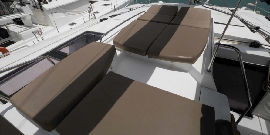 Fountaine Pajot Helia 44