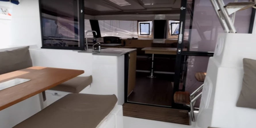 Fountaine Pajot Helia 44