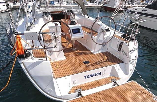 Bavaria CRUISER 34