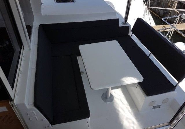 Lagoon 400 S2
