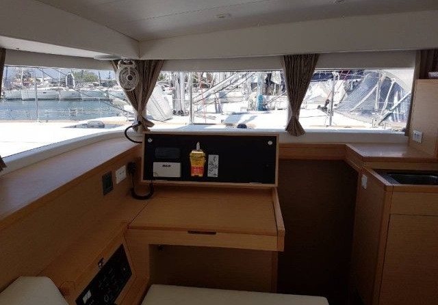 Lagoon 400 S2