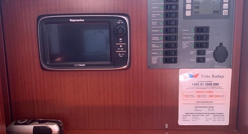 Hanse 445