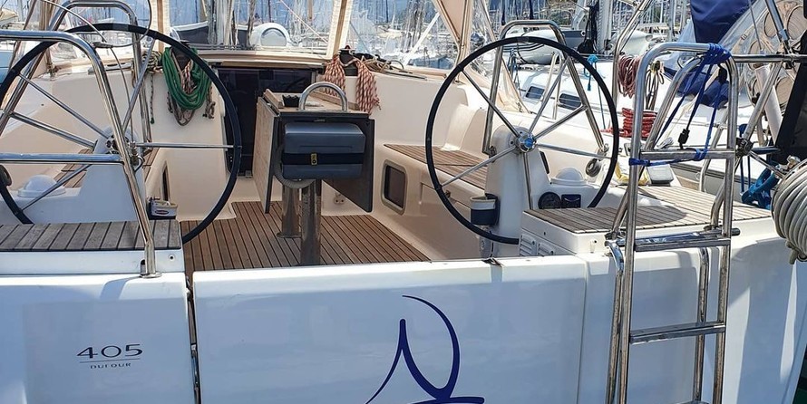 Dufour 405