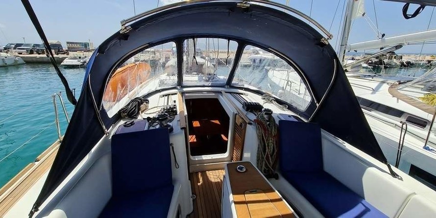 Beneteau Oceanis 43