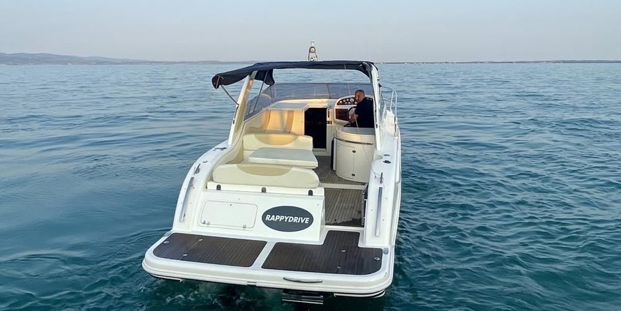 Mano Marine 32.50