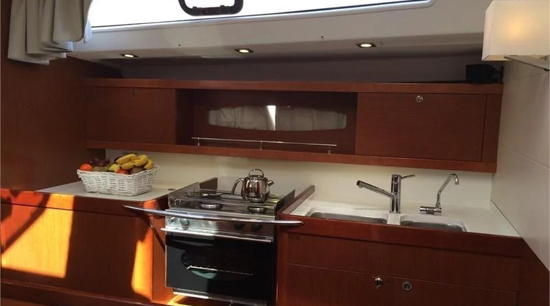 Beneteau Oceanis 50 Family